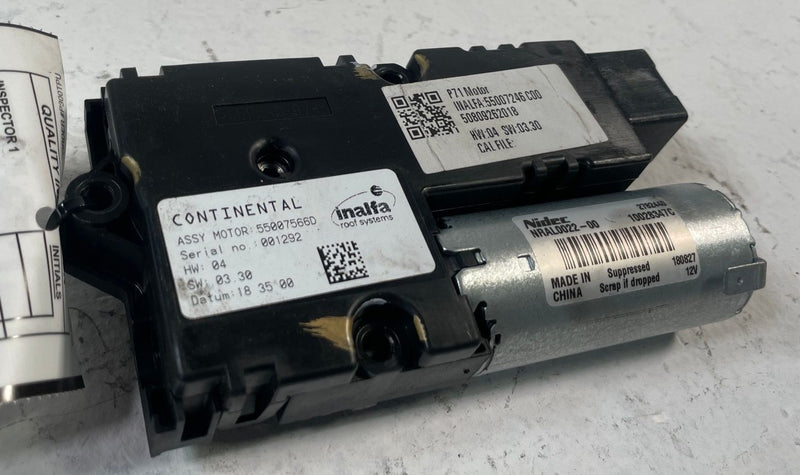 Load image into Gallery viewer, 2019 - 2025 INFINITI QX50 FRONT SUNROOF SUN ROOF MOON ROOF MOTOR 2.0L # 106500