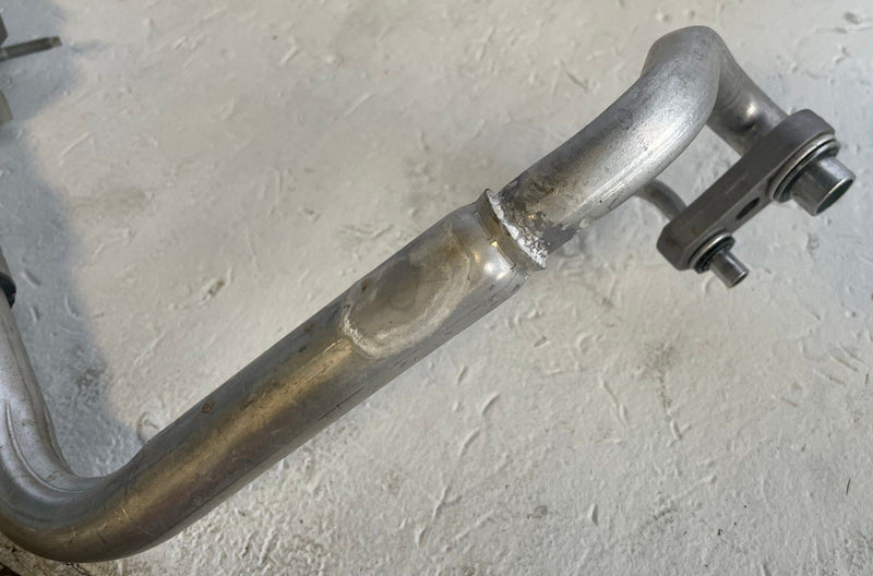 Load image into Gallery viewer, 18-23 FORD MUSTANG AC AIR CONDITIONER HOSE PIPE LINE 2.3L JR3B-19E881-AD #113510