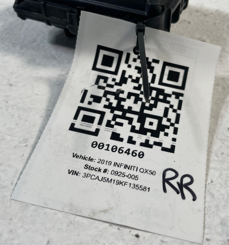 Load image into Gallery viewer, 2019-2021 INFINITI QX50 REAR RIGHT SIDE BLIND SPOT RADAR SENSOR MODULE # 106460