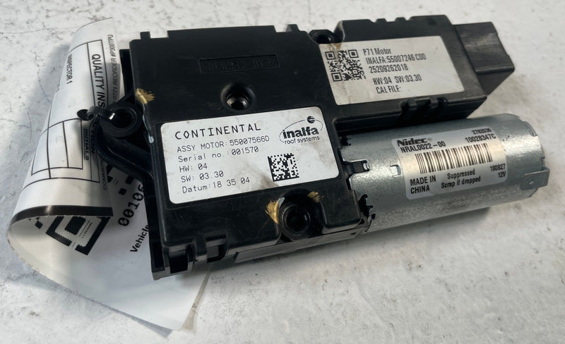 Load image into Gallery viewer, 2019 - 2025 INFINITI QX50 FRONT SUNROOF SUN ROOF MOON ROOF MOTOR 2.0L # 106490
