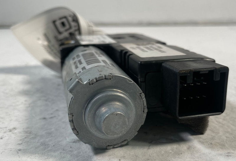 Load image into Gallery viewer, 2019 - 2025 INFINITI QX50 FRONT SUNROOF SUN ROOF MOON ROOF MOTOR 2.0L # 106490