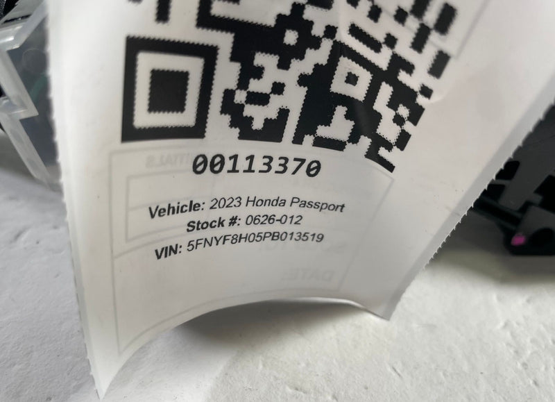 Load image into Gallery viewer, 19-23 HONDA PASSPORT LEFT DRIVER WIPER & TURN SIGNAL COMBINATION SWITCH # 113370