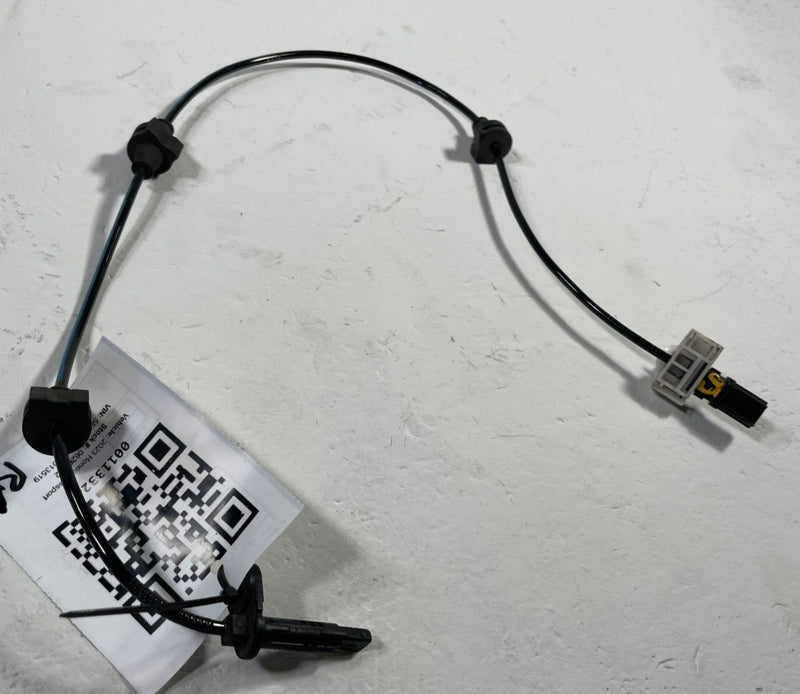 Load image into Gallery viewer, 2019-2025 HONDA PASSPORT REAR LEFT DRIVER SIDE ABS WHEEL SPEED SENSOR # 113324