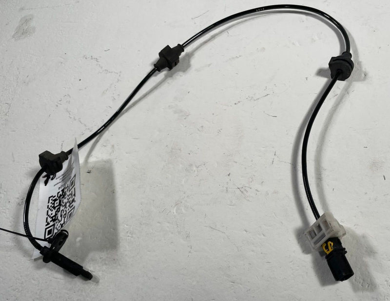 Load image into Gallery viewer, 2019-2025 HONDA PASSPORT REAR LEFT DRIVER SIDE ABS WHEEL SPEED SENSOR # 113324