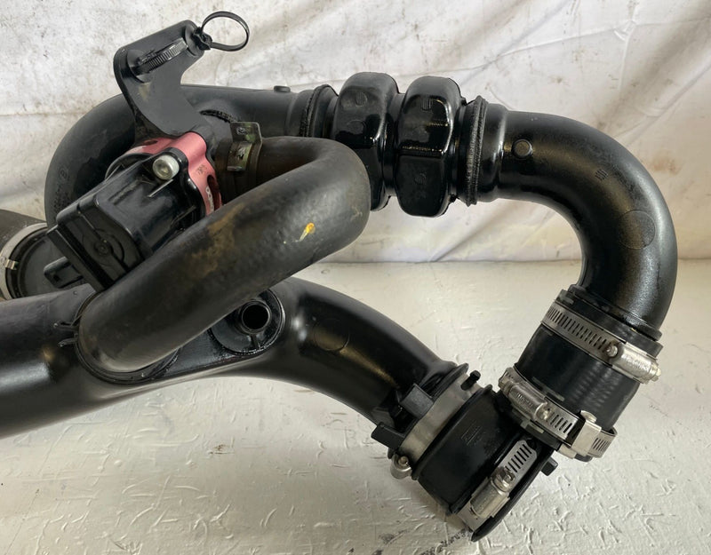 Load image into Gallery viewer, 15-23 FORD MUSTANG ENGINE AIR INTAKE INLET HOSE PIPE TUBE ASSEMBLY 2.3L # 112968