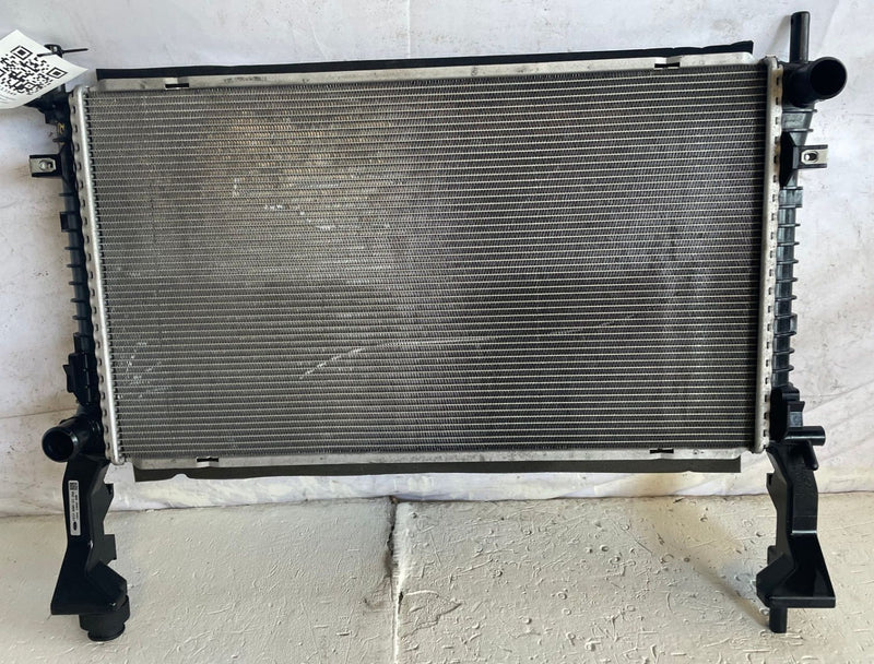 Load image into Gallery viewer, 2015-2023 FORD MUSTANG ENGINE WATER COOLANT RADIATOR 2.3L FR33-8005-DJ # 113549