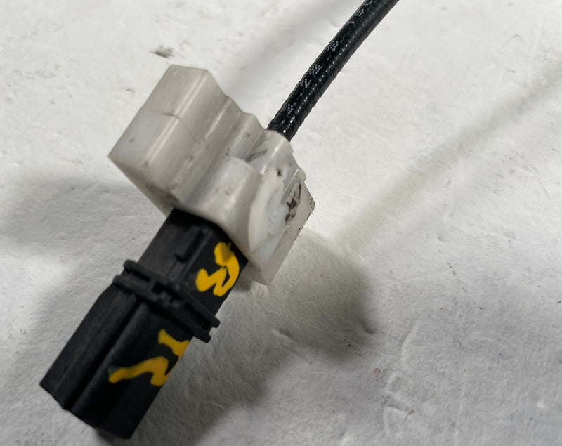 Load image into Gallery viewer, 2019- 2025 HONDA PASSPORT REAR RIGHT SIDE ABS WHEEL SPEED SENSOR # 113340