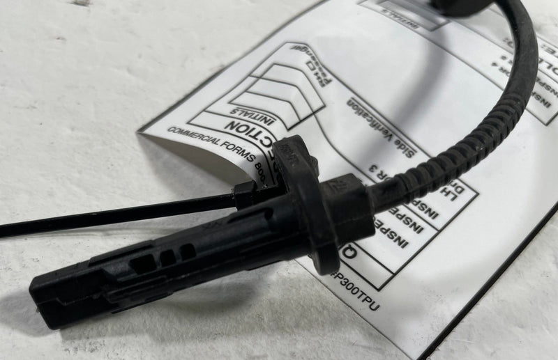 Load image into Gallery viewer, 2019- 2025 HONDA PASSPORT REAR RIGHT SIDE ABS WHEEL SPEED SENSOR # 113340