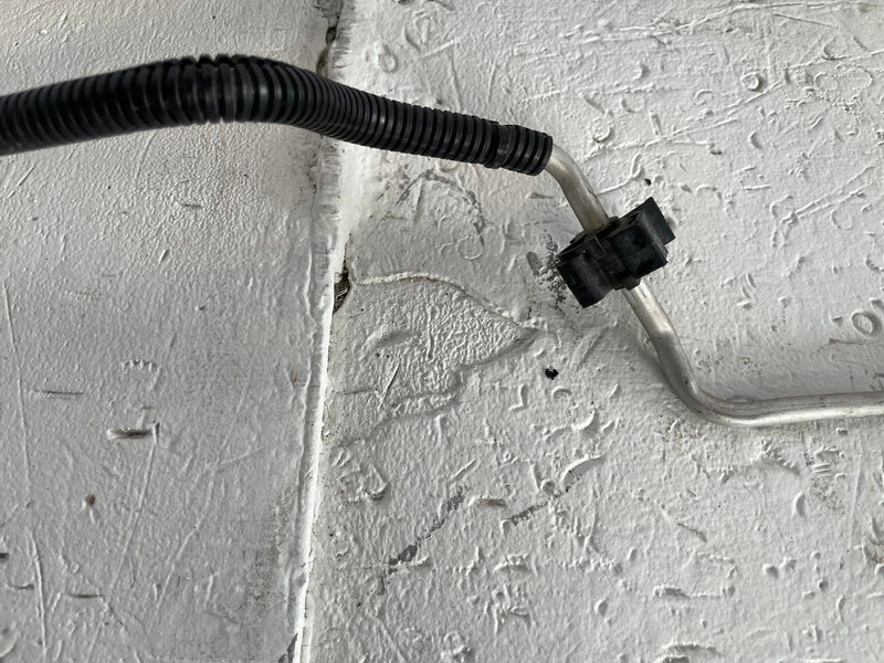 Load image into Gallery viewer, 2018 - 2023 FORD MUSTANG AIR CONDITIONING LIQUID LINE HOSE PIPE 2.3L # 112971