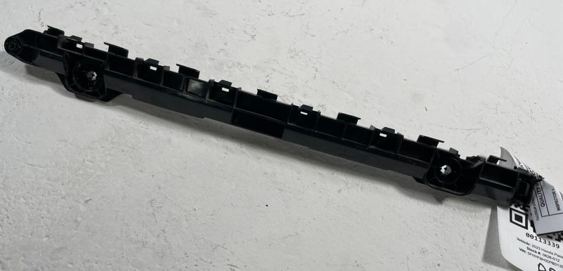 Load image into Gallery viewer, 2019-2025 HONDA PASSPORT REAR RIGHT SIDE BUMPER RETAINER MOUNT BRACKET # 113339