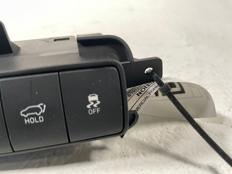 Load image into Gallery viewer, 2021-2023 HYUNDAI SANTA FE DASH LEFT COMBINATION TRACTION SWITCH PANEL # 107932