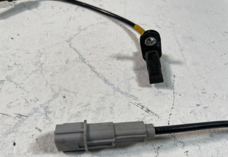 Load image into Gallery viewer, 20-25 HYUNDAI PALISADE FRONT RIGHT PASSENGER SIDE ABS WHEEL SPEED SENSOR #109329