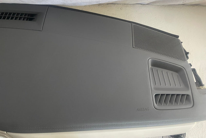 Load image into Gallery viewer, 2024 - 2026 HYUNDAI SANTA FE FRONT DASHBOARD INSTRUMENT PANEL ASSEMBLY # 112131