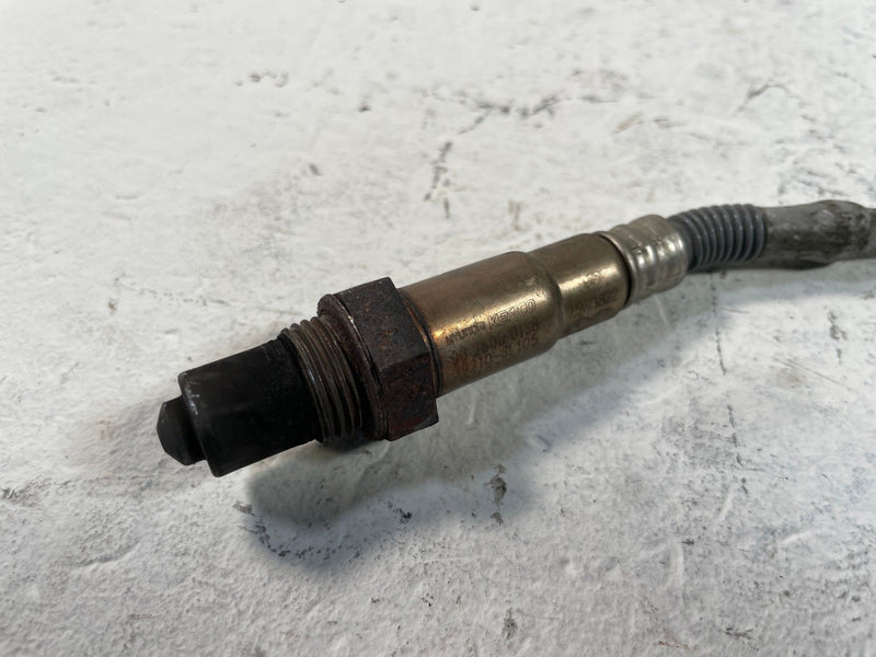 Load image into Gallery viewer, 20-25 HYUNDAI PALISADE FRONT RIGHT SIDE EXHAUST LAMBDA O2 OXYGEN SENSOR # 109337