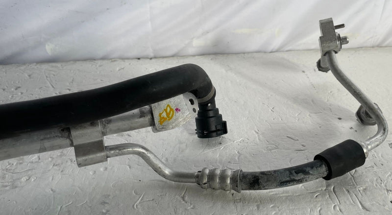 Load image into Gallery viewer, 19-24 BMW 330i RWD AC A/C AIR CONDITIONING HOSE TUBE PIPE LINE ASSEMBLY # 106368
