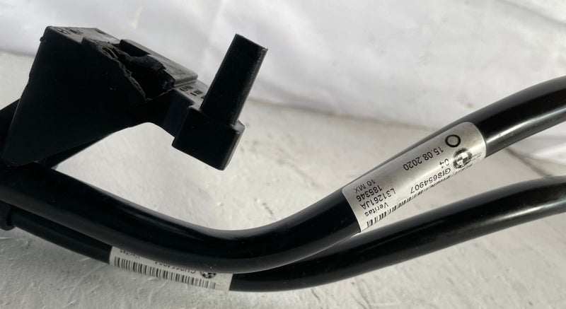 Load image into Gallery viewer, 19-25 BMW 330I 330i xDrive G20 TRANSMISSION OIL COOLER HOSE PIPE LINES # 106367