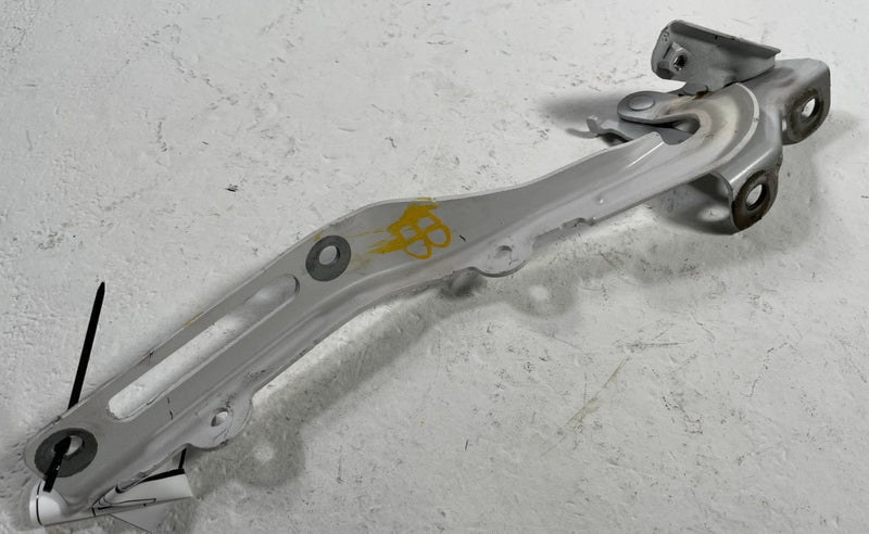 Load image into Gallery viewer, 2019 - 2025 HONDA PASSPORT FRONT LEFT & RIGHT HOOD BONNET HINGES PAIR # 113343