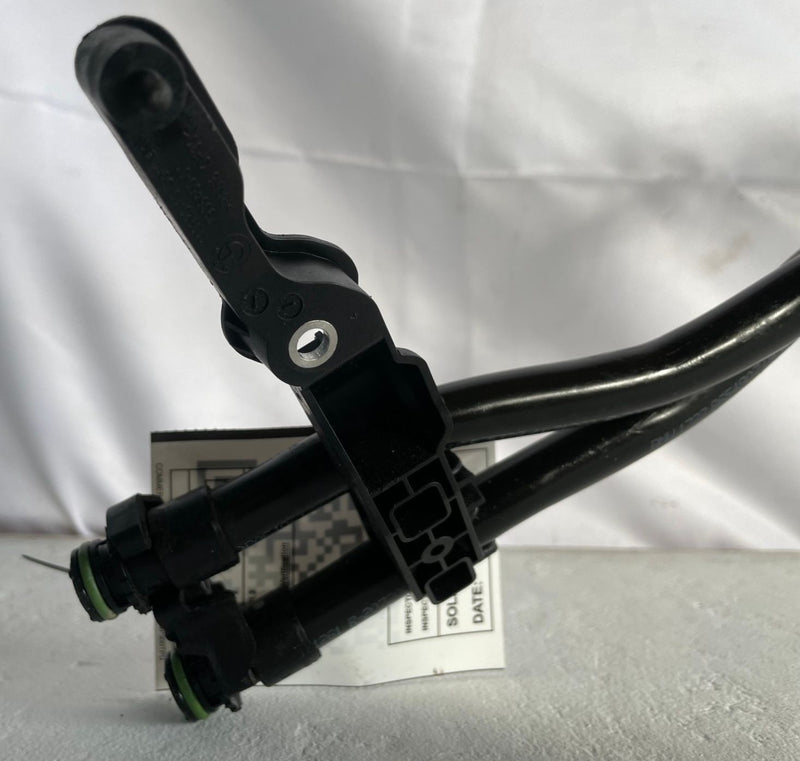 Load image into Gallery viewer, 19-25 BMW 330I 330i xDrive G20 TRANSMISSION OIL COOLER HOSE PIPE LINES # 106367