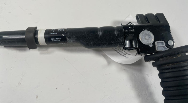 Load image into Gallery viewer, 2019-2023 FORD RANGER FRONT RIGHT PASSENGER SIDE SEATBELT RETRACTOR 2.3L #112178
