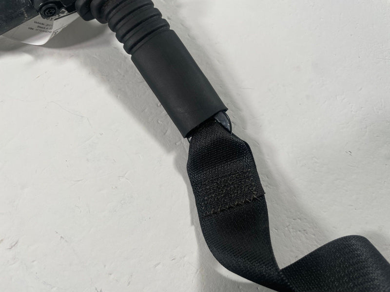 Load image into Gallery viewer, 2019-2023 FORD RANGER FRONT RIGHT PASSENGER SIDE SEATBELT RETRACTOR 2.3L #112178