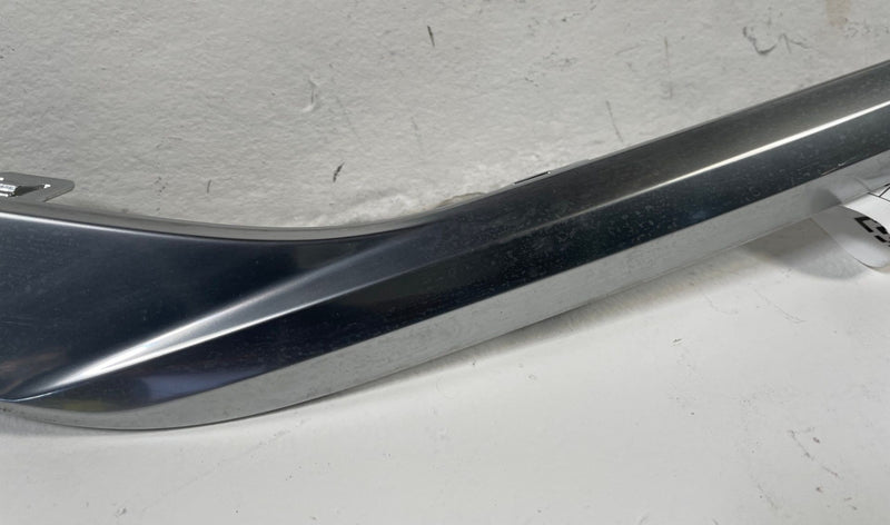 Load image into Gallery viewer, 21-23 HYUNDAI SANTA FE REAR RIGHT BUMPER COVER MOLDING CHROME TRIM STRIP #107916