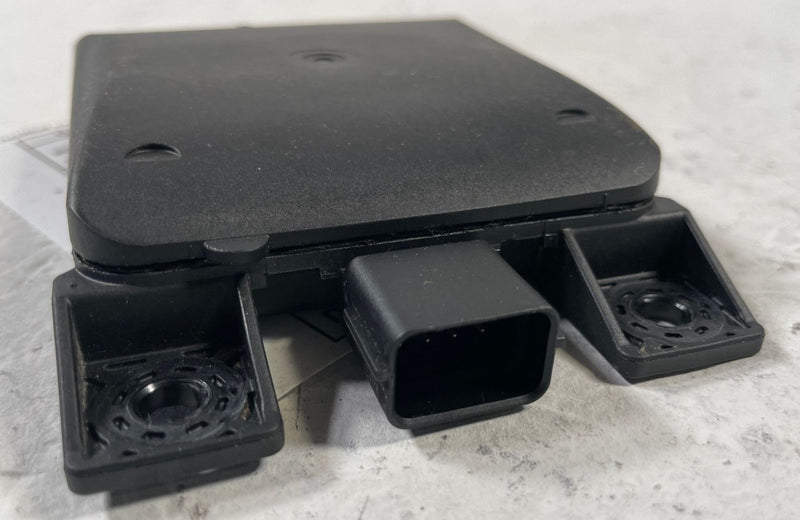 Load image into Gallery viewer, 2021-23 HYUNDAI SANTA FE REAR RIGHT BLIND SPOT RADAR SENSOR MODULE 2.5L # 107917