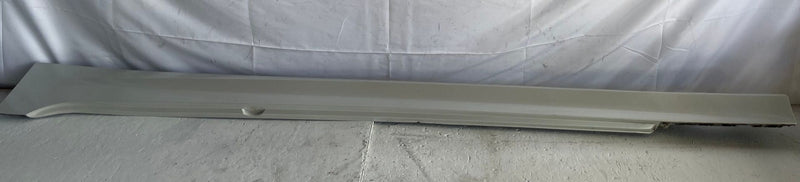 Load image into Gallery viewer, 19-25 BMW 330I 330i xDrive FRONT LEFT ROCKER PANEL SKIRT MOLDING WHITE # 106363