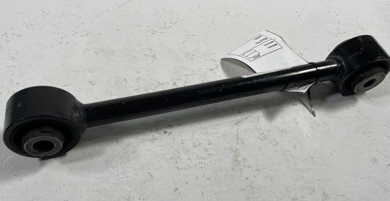 Load image into Gallery viewer, 2019 - 2025 HONDA PASSPORT REAR RIGHT PASSENGER SIDE LOWER CONTROL ARM # 113338