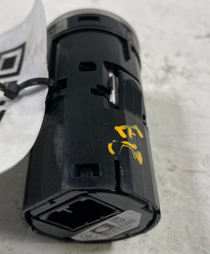 Load image into Gallery viewer, 2019-2025 HONDA PASSPORT DASH ENGINE START STOP IGNITION SWITCH # 113362