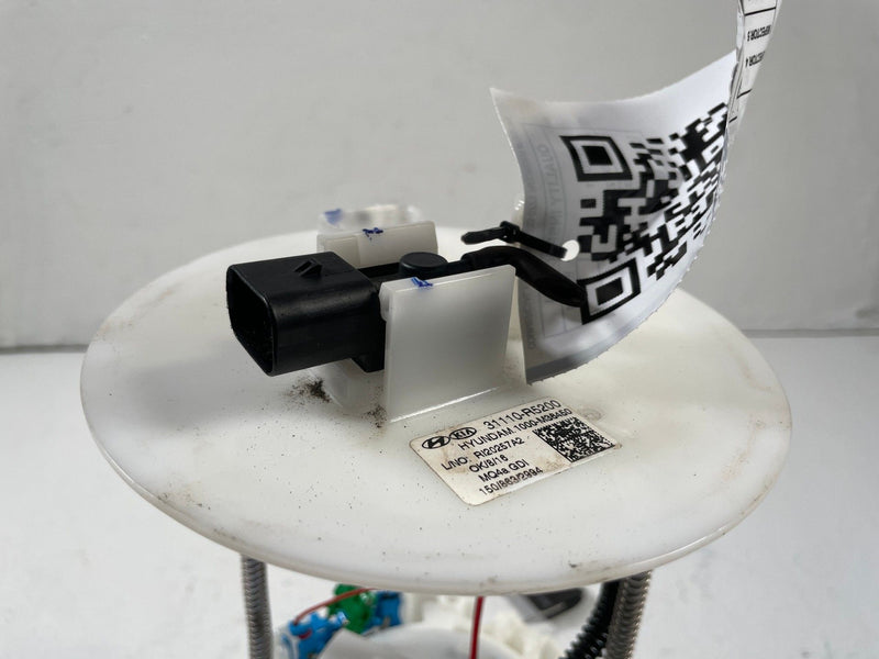 Load image into Gallery viewer, 21-23 HYUNDAI SANTA FE SANTA CRUZ FUEL GAS PUMP SENDING UNIT ASSY 2.5L # 107968
