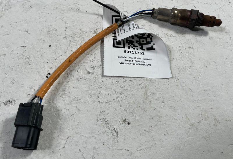 Load image into Gallery viewer, 2019 - 2025 HONDA PASSPORT FRONT LEFT EMISSION LAMBDA O2 OXYGEN SENSOR # 113361