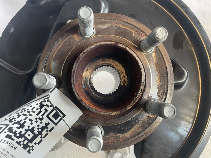 Load image into Gallery viewer, 2015-2023 FORD MUSTANG RWD REAR LEFT DRIVER SIDE SPINDLE KNUCKLE W/ HUB # 113524