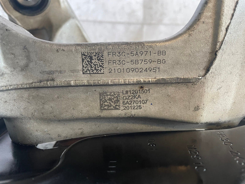 Load image into Gallery viewer, 2015-2023 FORD MUSTANG RWD REAR LEFT DRIVER SIDE SPINDLE KNUCKLE W/ HUB # 113524