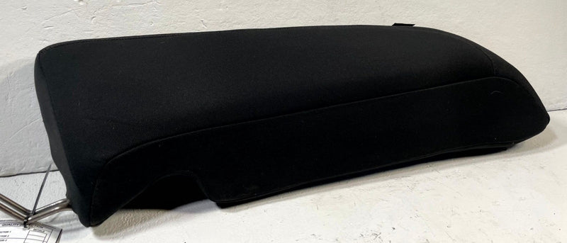 Load image into Gallery viewer, 2021 - 2024 KIA K5 REAR RIGHT PASSENGER SIDE SEAT BOLSTER AIRBGAG # 110708