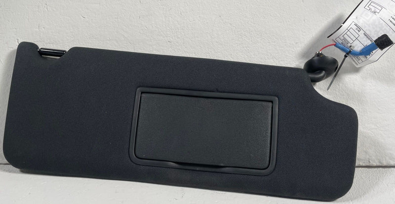 Load image into Gallery viewer, 2019-2025 HONDA PASSPORT FRONT RIGHT SIDE SUN VISOR SUNVISOR BLACK # 113333