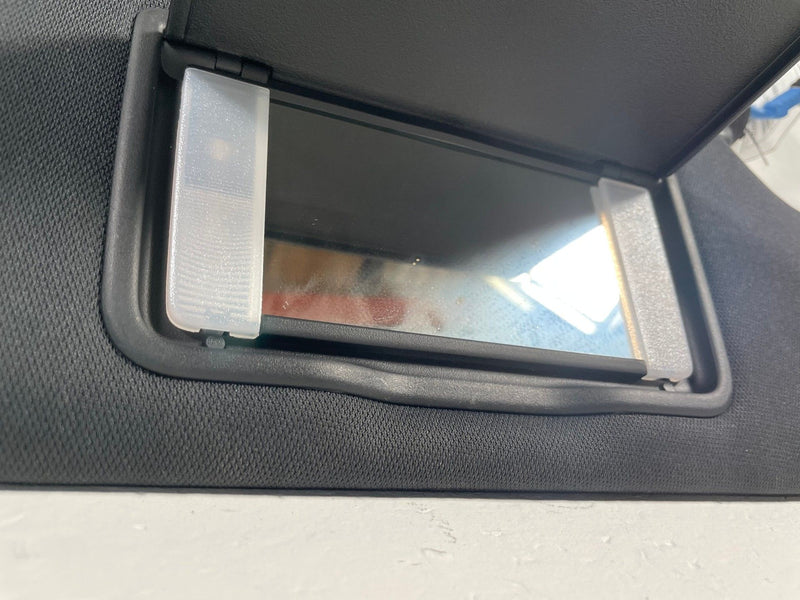 Load image into Gallery viewer, 2019-2025 HONDA PASSPORT FRONT RIGHT SIDE SUN VISOR SUNVISOR BLACK # 113333
