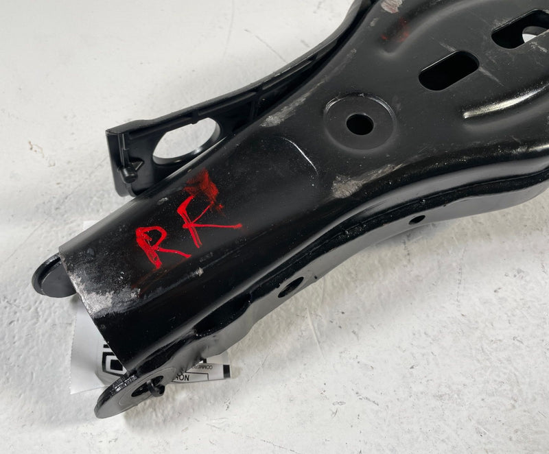 Load image into Gallery viewer, 2021-23 HYUNDAI SANTA FE REAR RIGHT SIDE LOWER CONTROL ARM SPRING PERCH #107946