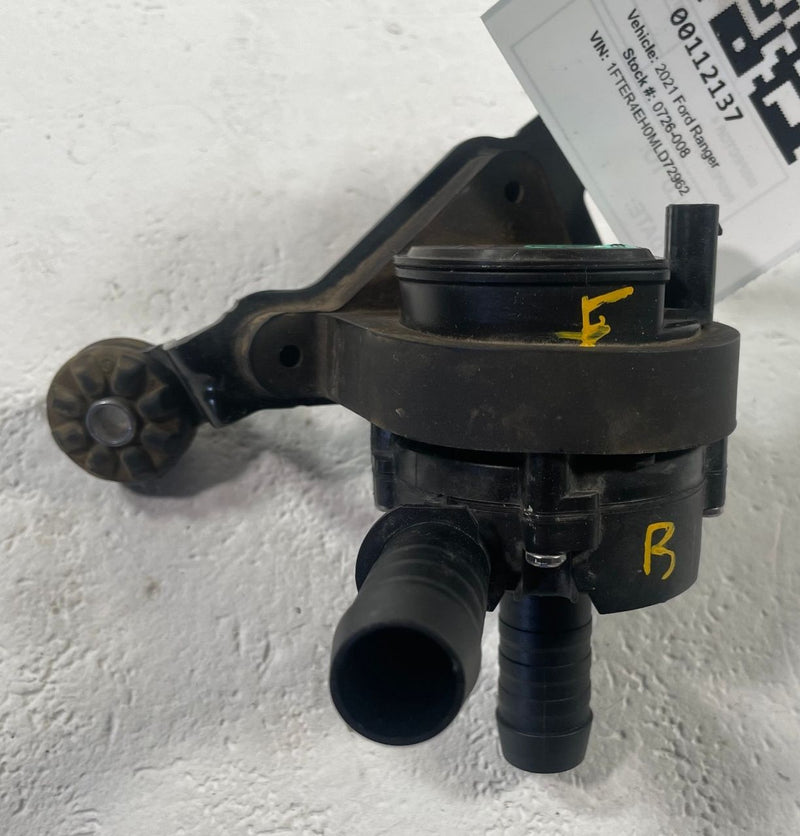 Load image into Gallery viewer, 2019-2023 FORD RANGER ENGINE COOLANT AUXILIARY WATER PUMP ASSEMBLY 2.3L #112137