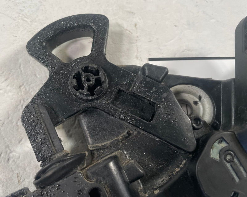Load image into Gallery viewer, 2019 - 2023 FORD RANGER REAR TAILGATE LATCH LOCK ACTUATOR JB3B-431F94-AD #112140