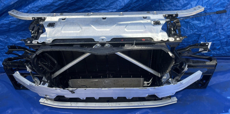 Load image into Gallery viewer, BMW X3 X4 G01 G02 RADIATOR CORE SUPPORT W/ COOLING ASSEMBLY 2.0L 18-24 # 108334