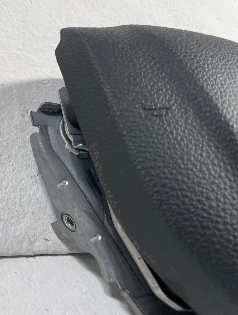 Load image into Gallery viewer, 2019-2025 HONDA PASSPORT FRONT LEFT SIDE STEERING WHEEL AIRBAG AIR BAG # 113373