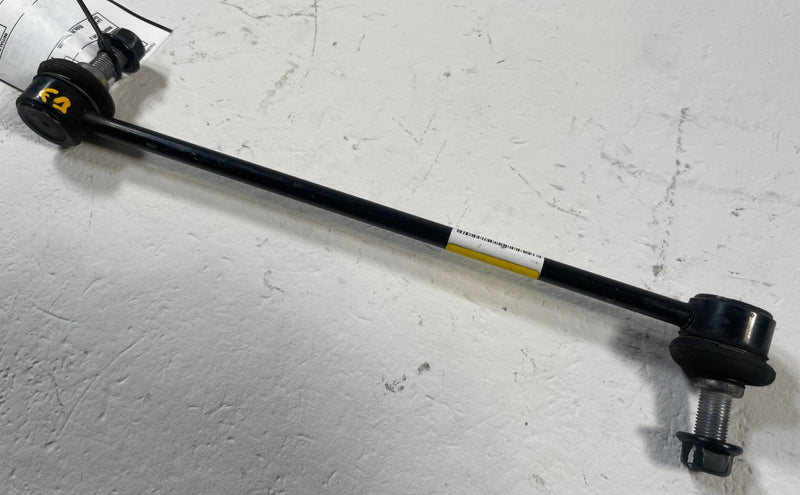 Load image into Gallery viewer, 2018 - 2023 KIA STINGER FRONT RIGHT SIDE STABILIZER SWAY BAR END LINK # 110747