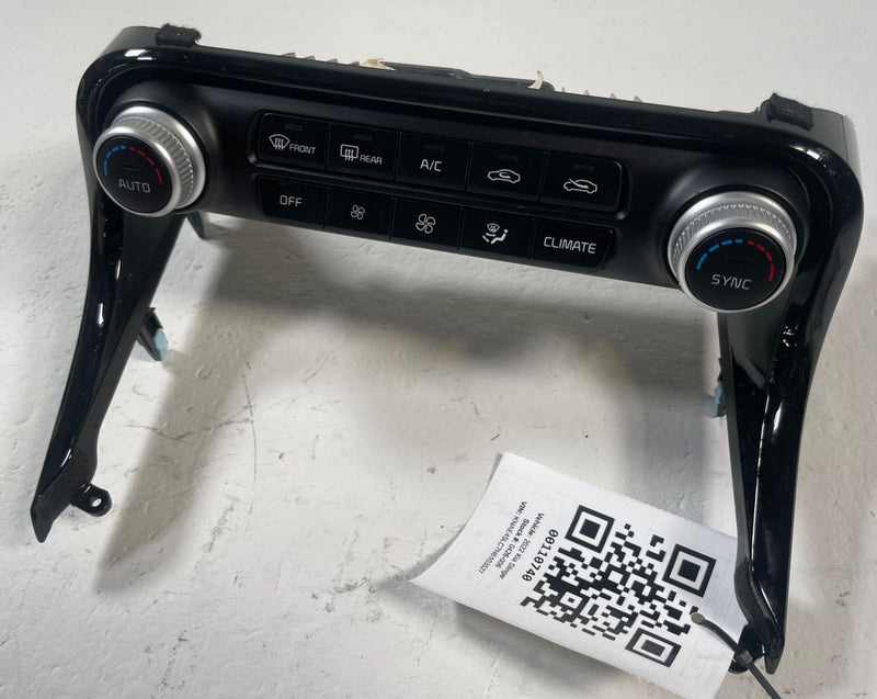 Load image into Gallery viewer, 2018-2023 KIA STINGER DASH HEATER CLIMATE CONTROL SWITCH UNIT W/ BRACKET #110740