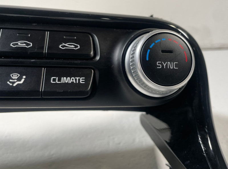 Load image into Gallery viewer, 2018-2023 KIA STINGER DASH HEATER CLIMATE CONTROL SWITCH UNIT W/ BRACKET #110740