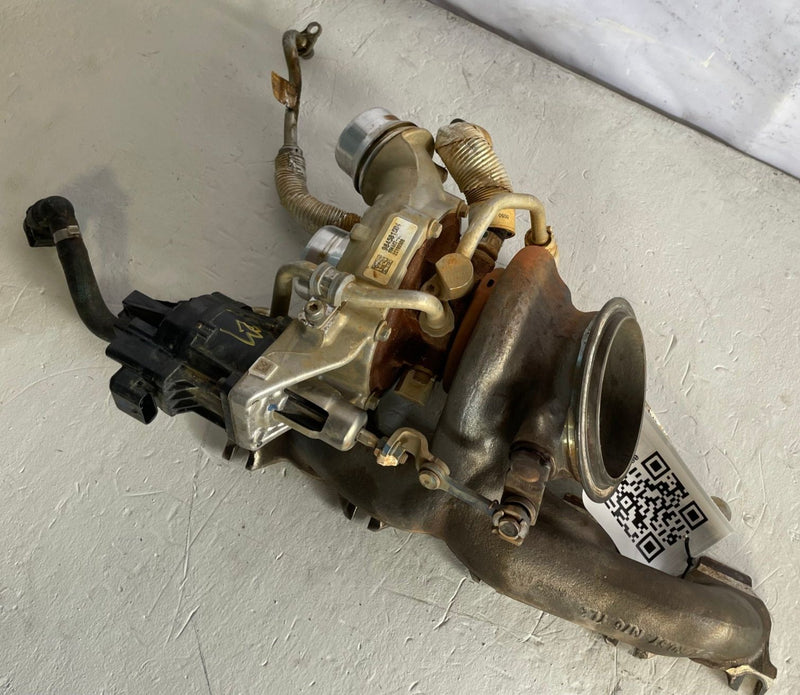 Load image into Gallery viewer, 2020 - 2025 BMW X3 X4 G01 G02 ENGINE TURBOCHARGER EXHAUST MANIFOLD 2.0L # 108320