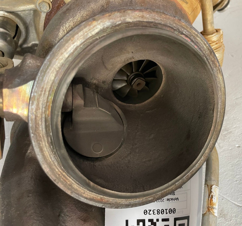 Load image into Gallery viewer, 2020 - 2025 BMW X3 X4 G01 G02 ENGINE TURBOCHARGER EXHAUST MANIFOLD 2.0L # 108320
