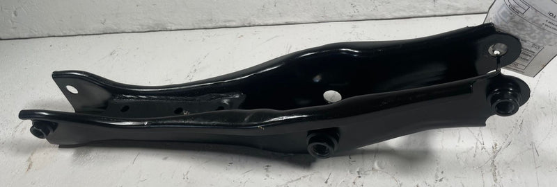 Load image into Gallery viewer, 2019 - 2025 HONDA PASSPORT REAR LEFT SIDE SUSPENSION LOWER CONTROL ARM # 113401