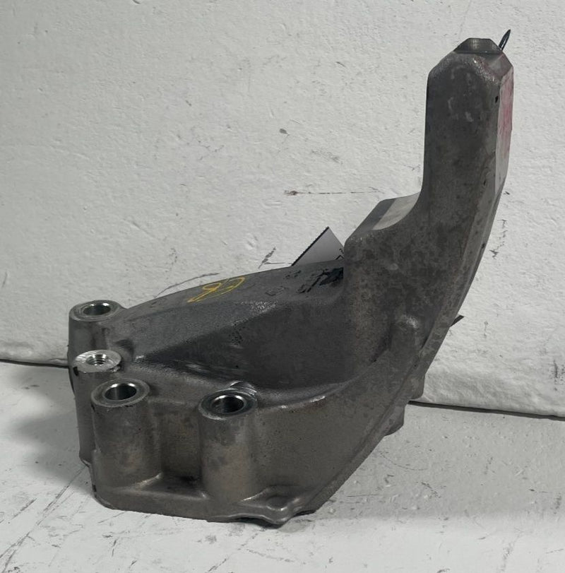 Load image into Gallery viewer, 2019 - 2025 HONDA PASSPORT ENGINE FRAME REARWARD MOUNT SUPPORT BRACKET # 113404