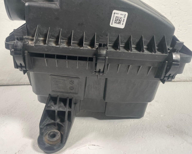 Load image into Gallery viewer, 19-23 FORD RANGER ENGINE AIR CLEANER INTAKE HOSUING BOX ASSEMBLY 2.3L # 112206