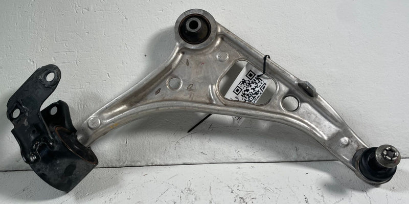 Load image into Gallery viewer, 2019 - 2025 HONDA PASSPORT FRONT RIGHT PASSENGER SIDE LOWER CONTROL ARM # 113426